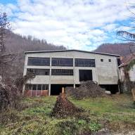 Der Bau einer touristischen Einrichtung im Dorf Crni Vrh, Balkangebirge, Knjaževac